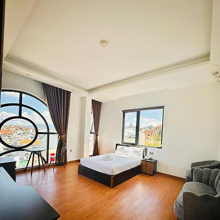 Ttr Midtown View Hotel Da Lat Buitenkant foto