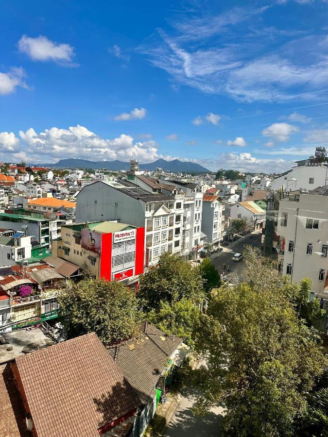 Ttr Midtown View Hotel Da Lat Buitenkant foto