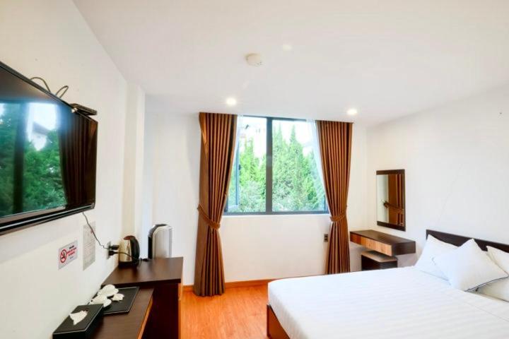 Ttr Midtown View Hotel Da Lat Buitenkant foto